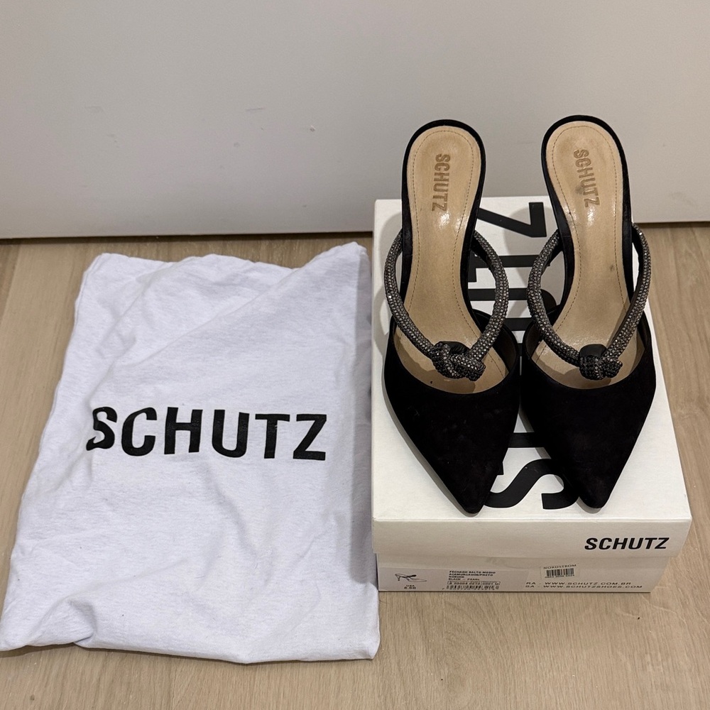 SCHUTZ Pearl Pointed Toe Mule (Women) - 8.5
